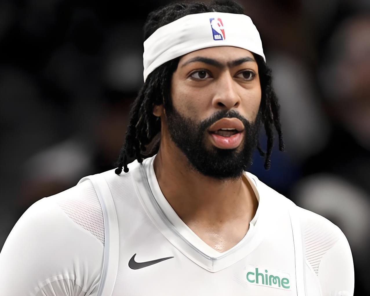 开云体育-转折点达拉斯独行侠伤情更新，欧联集结日攻防权衡，目标明确，控场能力受关注(独行侠伤情报告最新)