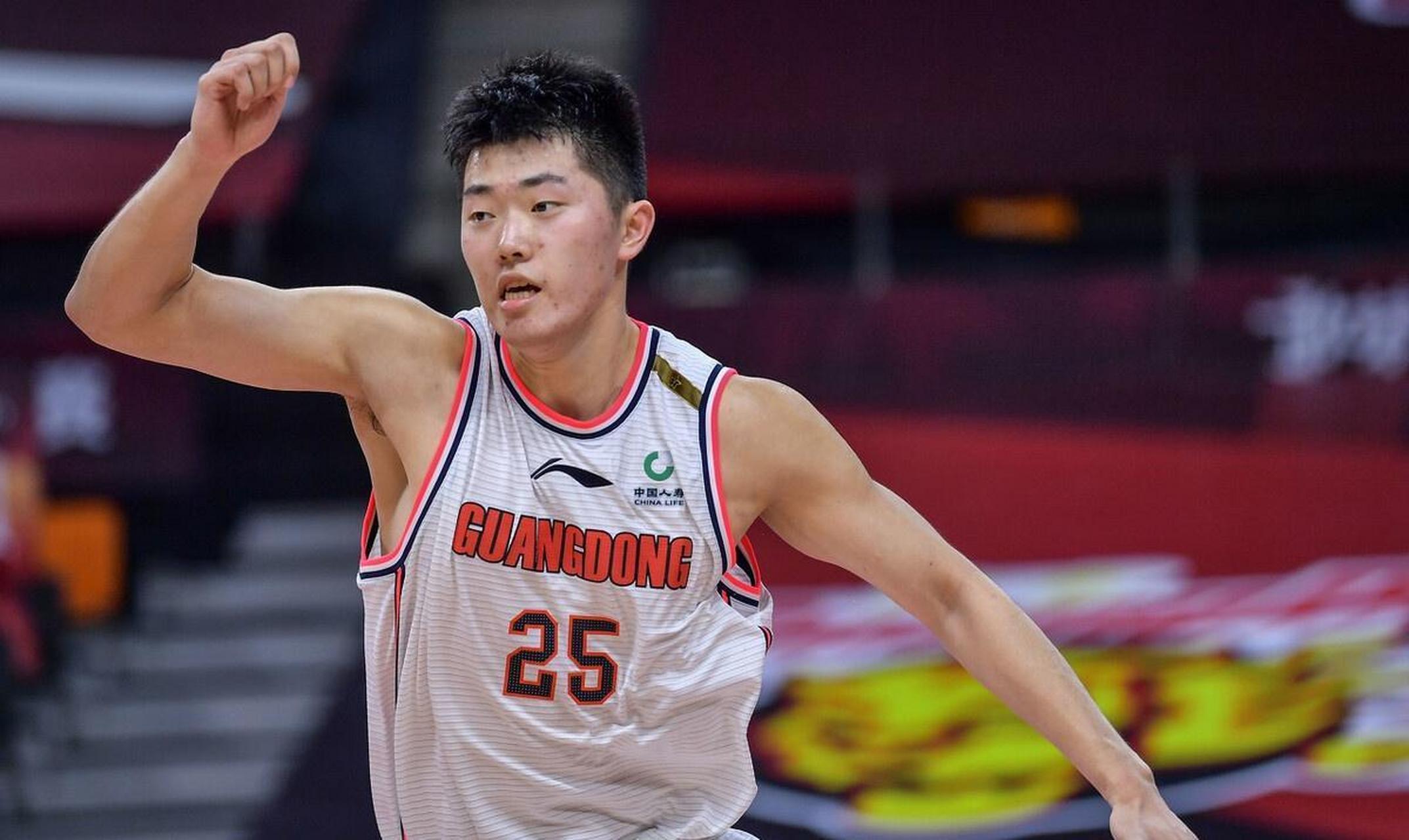 开云体育-国际比赛日体能课后；罗马队长鼓劲备战CBA季后赛；话题不断；心理建设被强调的简单介绍