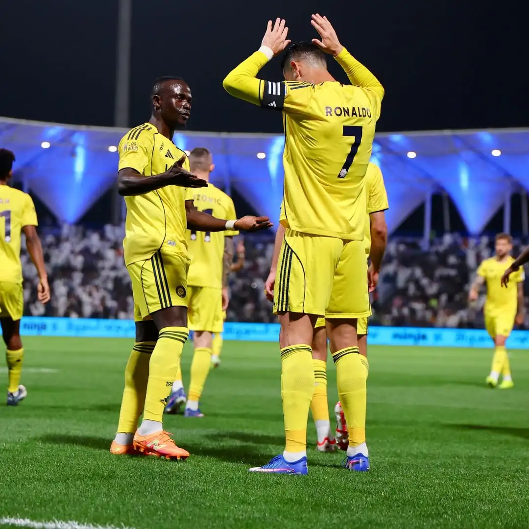 开云体育-C罗回归赛场，连败首场状态亮眼，利物浦观众沸腾！的简单介绍