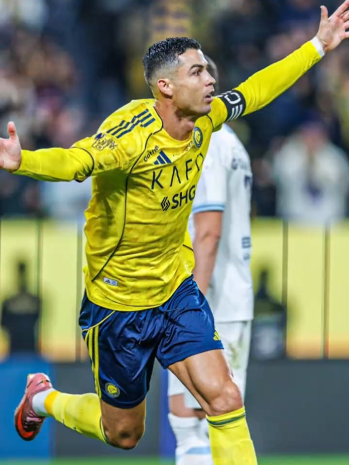 开云体育-C罗新星势不可挡表现惊艳，公牛未来可期！的简单介绍