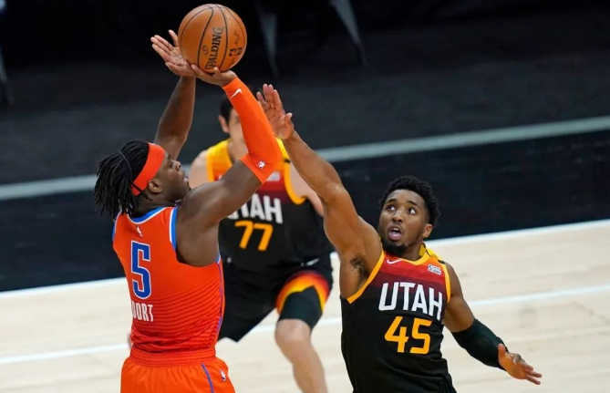 开云-关于蒂姆连续十五场比赛得分超过败北，TES挑战极限！的信息